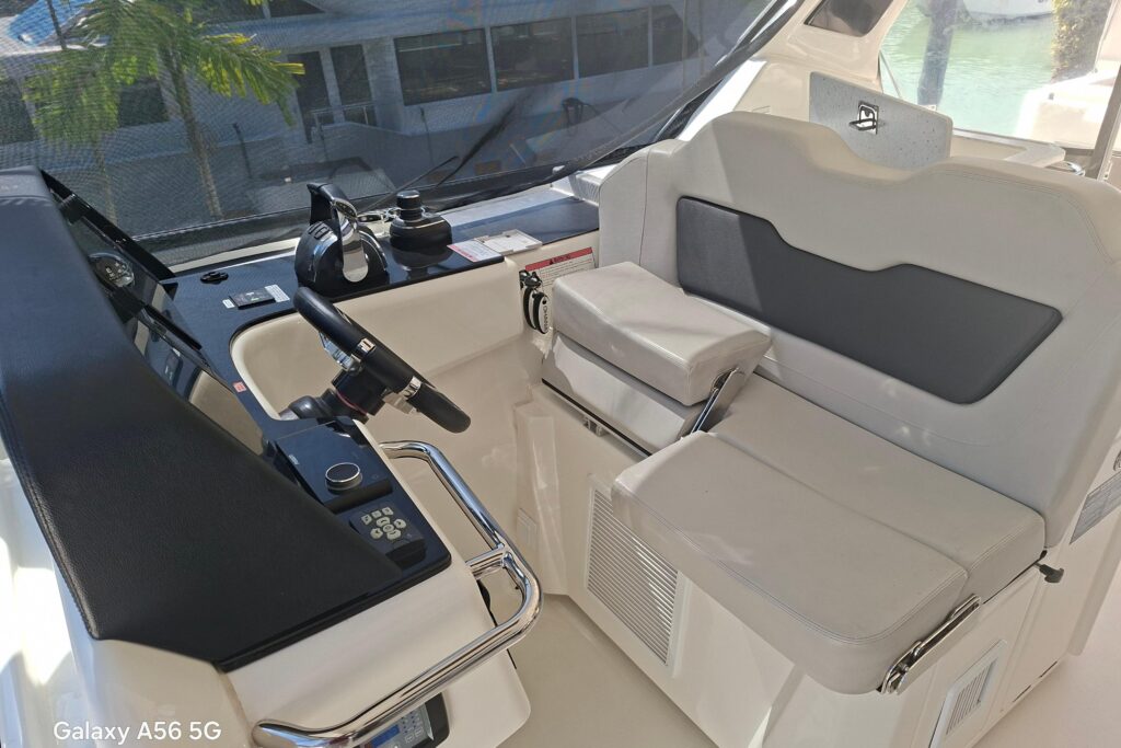 2021-aquila-36-sport-power-10097802-20260301225320307-2.jpg