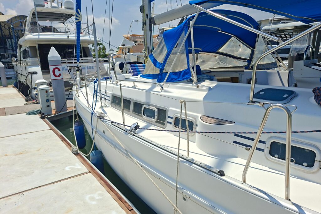 1999-beneteau-oceanis-40-cc-sail-10199126-20260528211614409-1.jpg